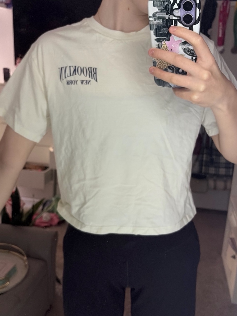Brooklyn Graphic Cropped Tee - Cream